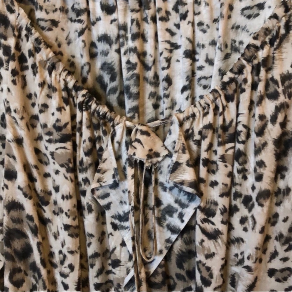 REBECCA TAYLOR Lightweight Cheetah Print Peasant Blouse w/ 3/4 Sleeves Size 2 - Picture 5 of 9